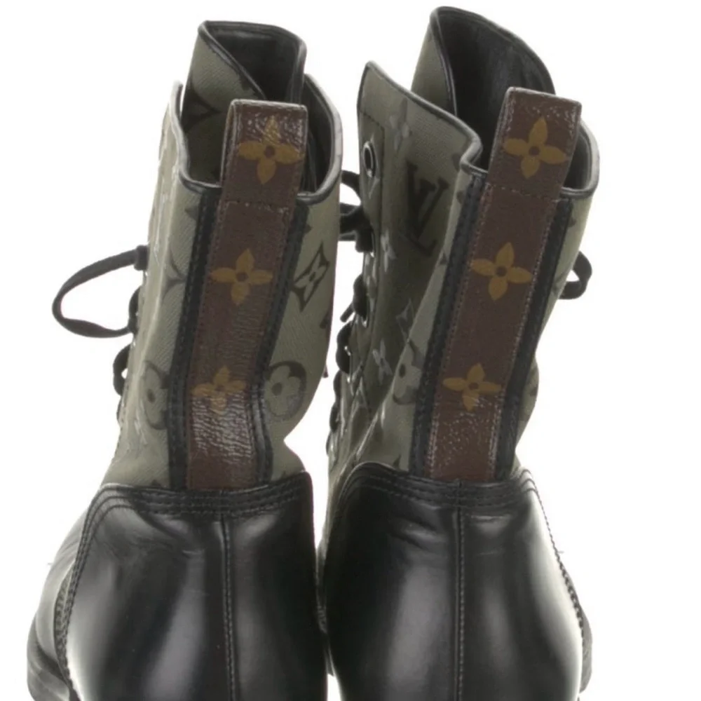 COA Louis Vuitton RARE monogram canvas and leather combat boots size 41 - Picture 3 of 6